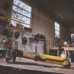 DeWalt Exocore Blacksmith Sledgehammer 4lb (1.8kg) 11 DeWalt Exocore Blacksmith Sledgehammer 4lb (1.8kg) -Cheap WOOD CHISELS Store 272HH A5